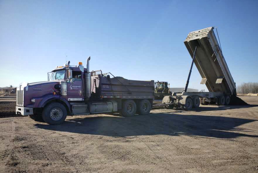 Kenworth T800 gravel truck